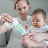 Dr. Brown’s Pacifier and Bottle Wipes Review